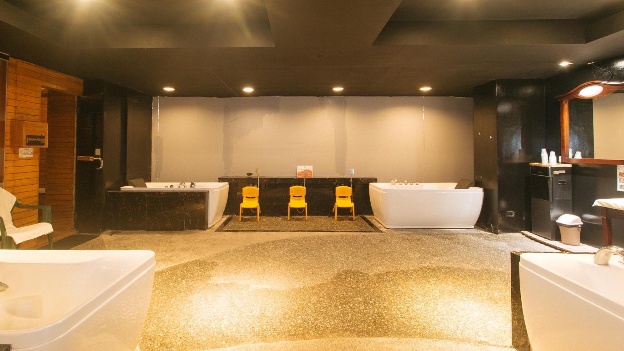 Reddoorz Premium At Jjimjbang Hotel Spa Manila Exteriér fotografie