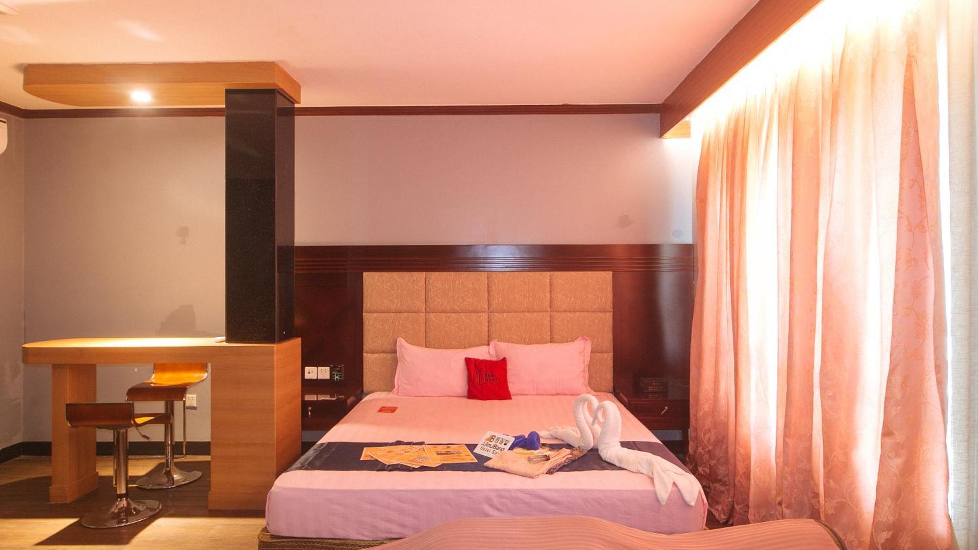 Reddoorz Premium At Jjimjbang Hotel Spa Manila Exteriér fotografie