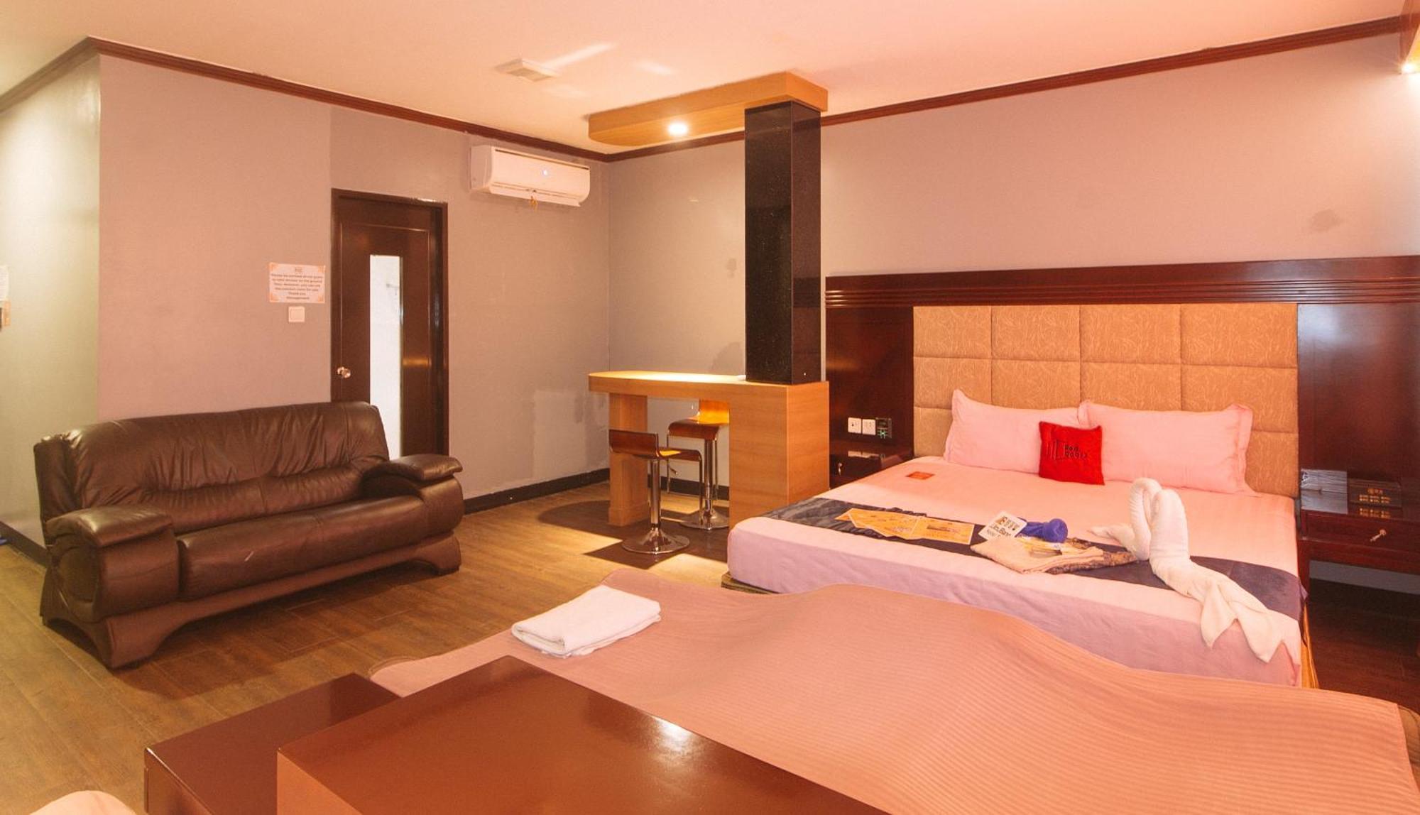 Reddoorz Premium At Jjimjbang Hotel Spa Manila Exteriér fotografie