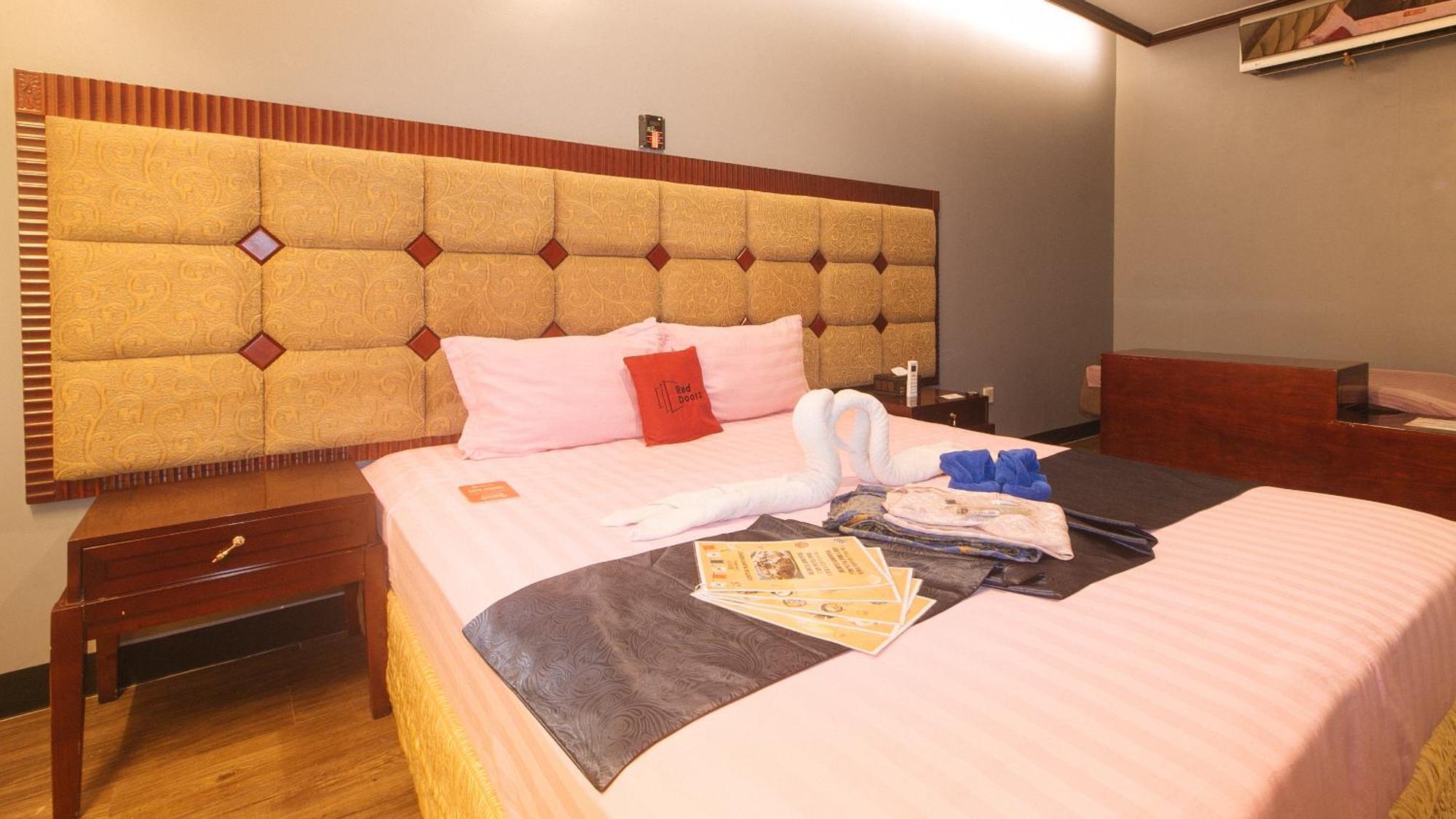 Reddoorz Premium At Jjimjbang Hotel Spa Manila Pokoj fotografie