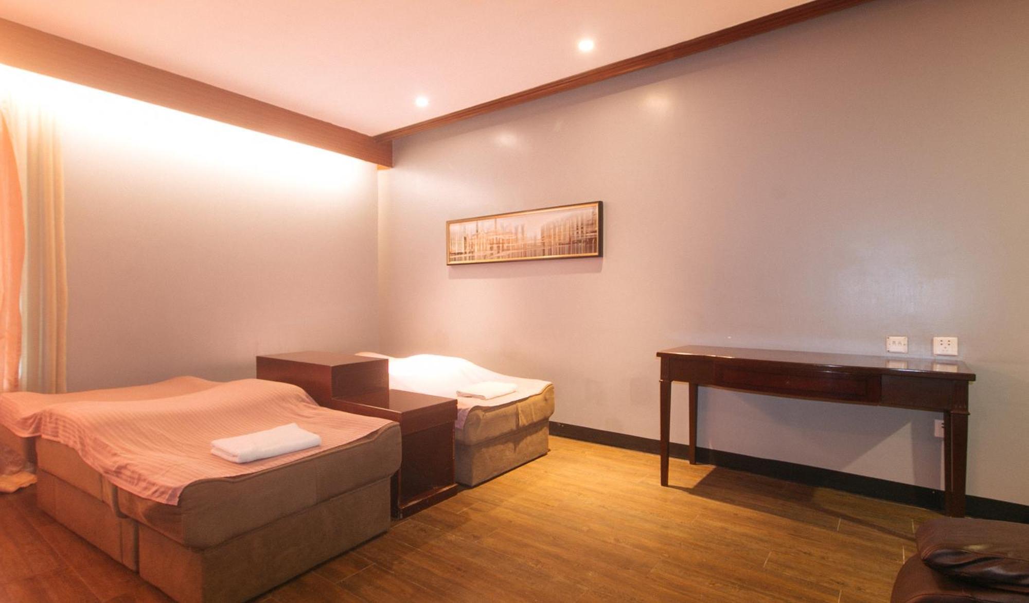 Reddoorz Premium At Jjimjbang Hotel Spa Manila Pokoj fotografie