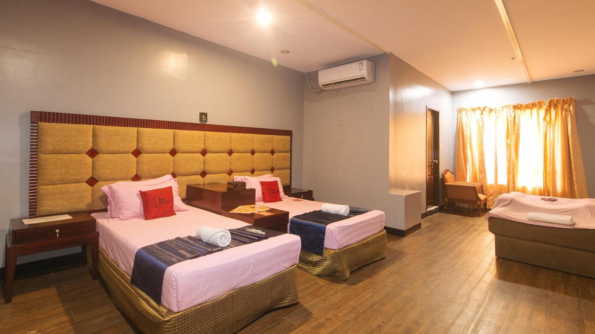 Reddoorz Premium At Jjimjbang Hotel Spa Manila Exteriér fotografie