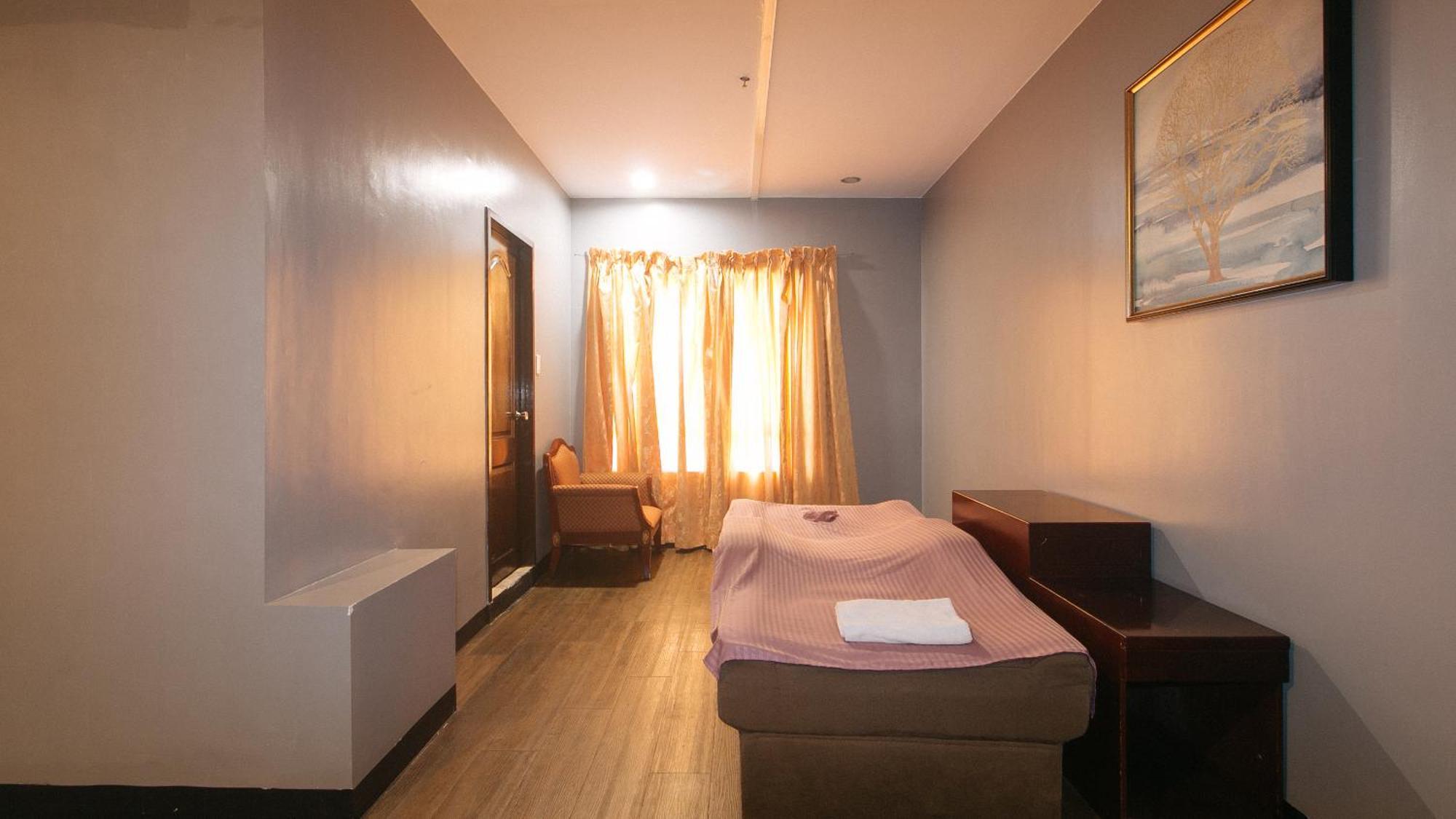 Reddoorz Premium At Jjimjbang Hotel Spa Manila Pokoj fotografie